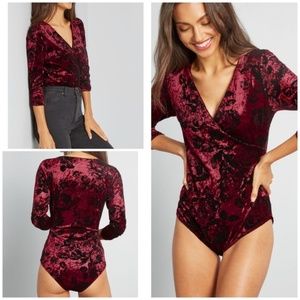 Modcloth Suits You Well Floral Velvet Bodysuit